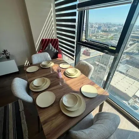 Διαμέρισμα New Luxurious Near Mall Of